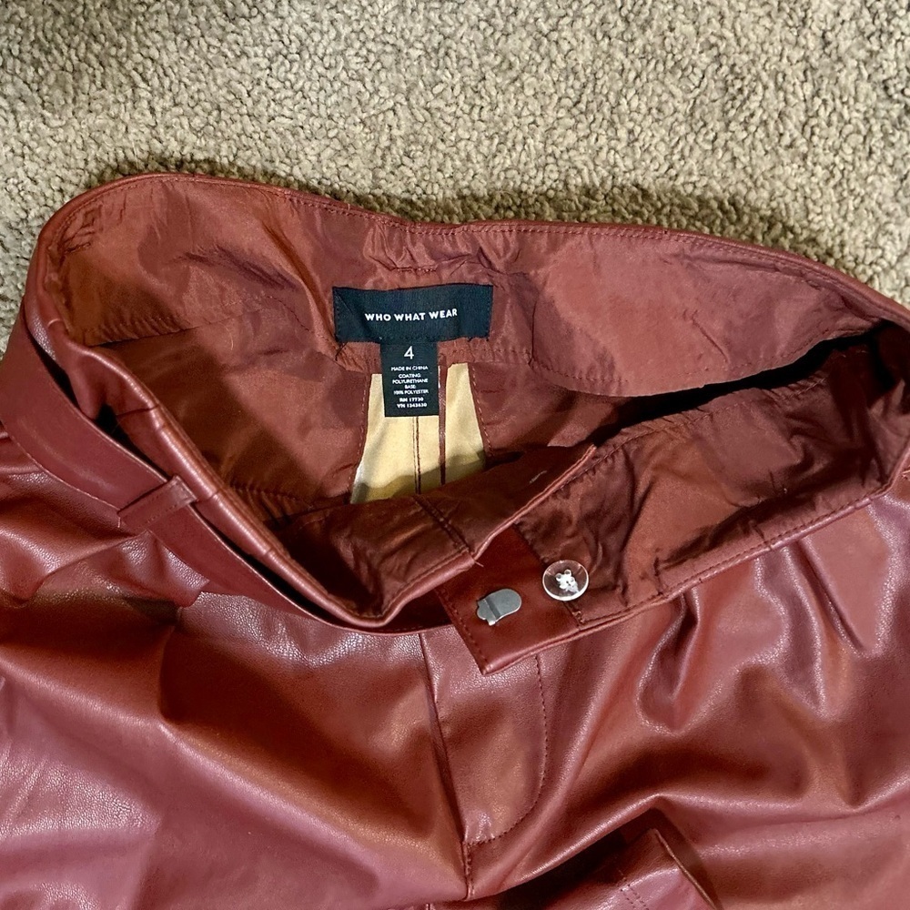 Who What Wear Women's HighRise Brown Faux Leather PaperBag Pants Size 4 Like New - Picture 4 of 6